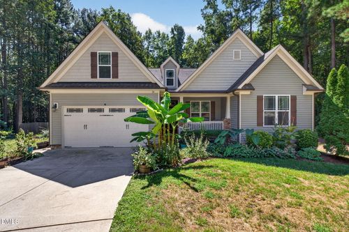 20 Oak Hollow Ct, Louisburg, NC, 27549-8618 | Card Image