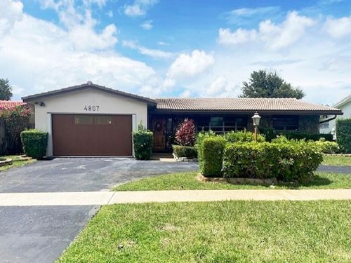 4807 Cleveland St, Hollywood, FL, 33021-4740 | Card Image
