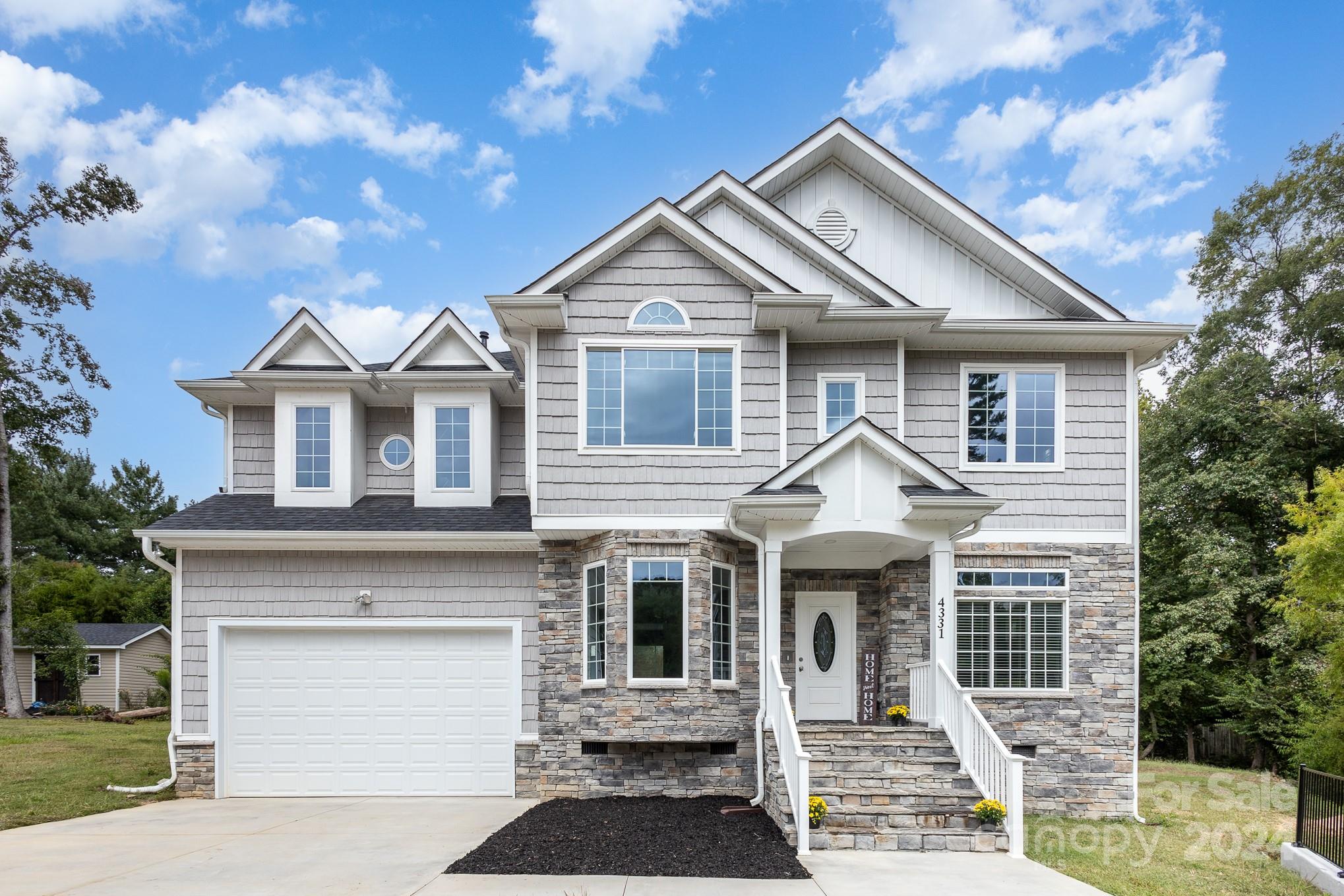 Rolling Acres Rd, Charlotte, NC 28213