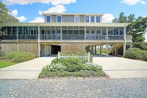 115 Sw Yacht Drive, Oak Island, NC, 28465 | Card Image