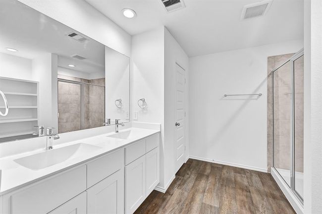 *Images and 3D tour is for illustration only and options may vary from home as built. | Image 23