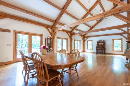 2557 S Smith Rd, Bloomington, IN, 47401-8943 | Card Image