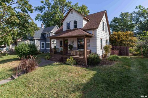 2821 Leclaire St, Davenport, IA, 52803-1620 | Card Image