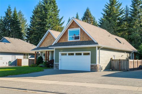 438 Legacy Dr, Campbell River, BC, V9W0A6 | Card Image