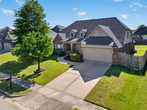 1004 S 75th St, Broken Arrow, OK, 74014-7329 | Card Image