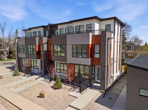2122 7 St Nw, Calgary, AB, T2M | Card Image