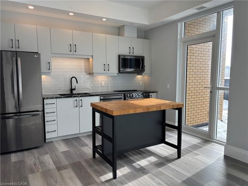 508-108 Garment St, Kitchener, ON, N2G0E2 | Card Image