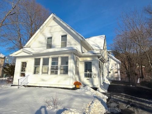 15 Main Street, Allenstown, NH, 03275 | Card Image