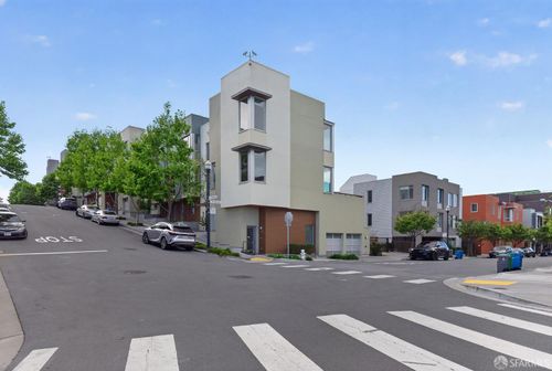 100 Coleman Street, San Francisco, CA, 94124 | Card Image