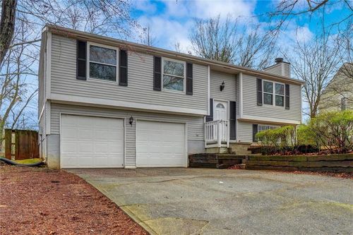 10415 Plantation Bridge Dr, John's Creek, GA, 30022-4963 | Card Image