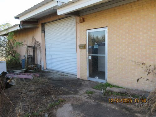 1815 Wooddale Ct, Baton Rouge, LA, 70806-1525 | Card Image