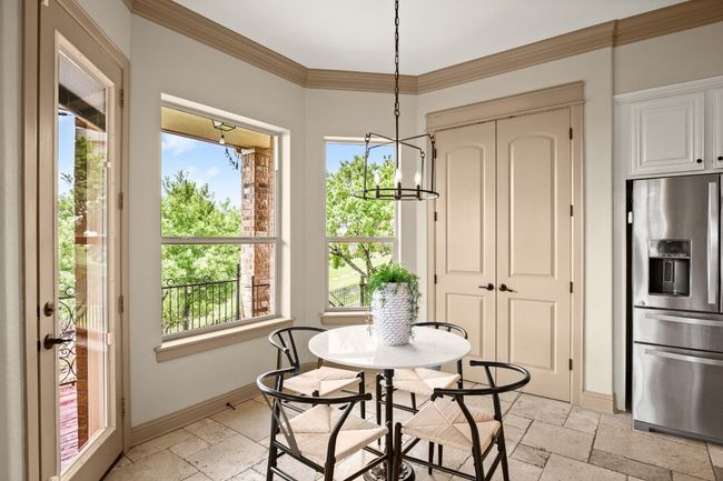 2502 Highland Trl, House other with 5 bedrooms, 5 bathrooms and 3 parking in Leander TX | Image 11