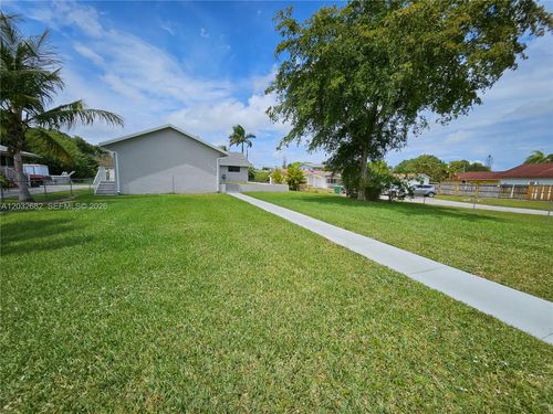 1-4149 Sw 52nd St, Fort Lauderdale, FL, 33314-5719 | Card Image