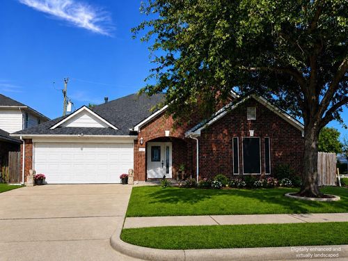 301 Amber Cir, Deer Park, TX, 77536-1877 | Card Image