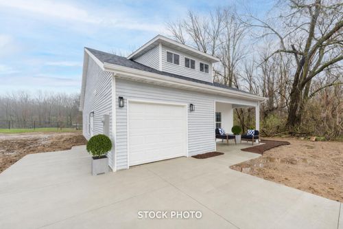 721 Victoria Ln, Cassopolis, MI, 49031 | Card Image