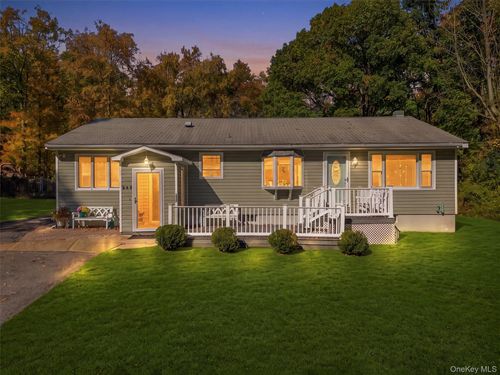 245 Mountain Rd, Port Jervis, NY, 12771-3571 | Card Image