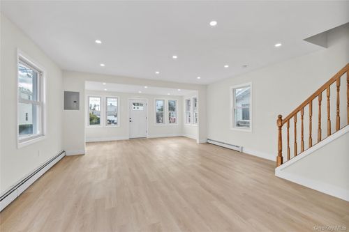 220-27 134th Rd, Springfield Gardens, NY, 11413-1907 | Card Image