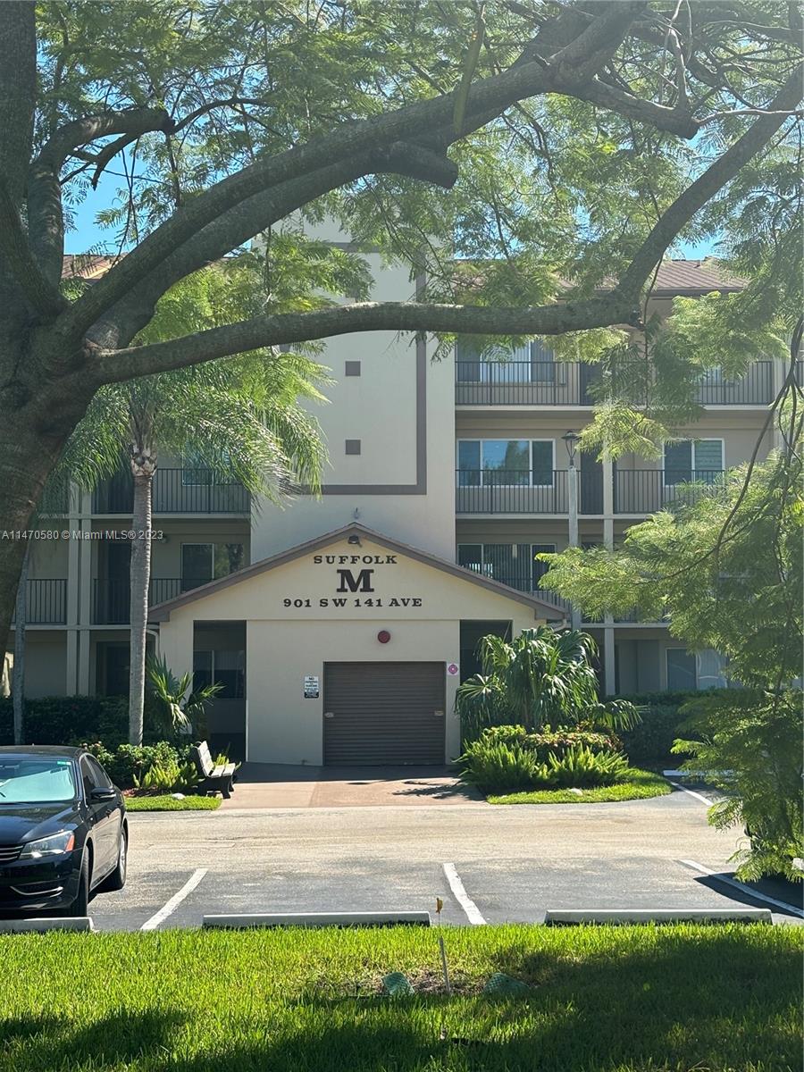 311M 901 Sw 141st Ave, Leased in Pembroke Pines Zoocasa