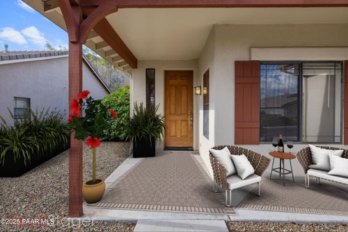 951 Louie St, Prescott, AZ, 86301-6668 | Card Image