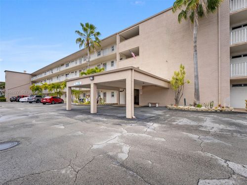 4030-2601 Ne 3rd Ct, Boynton Beach, FL, 33435 | Card Image