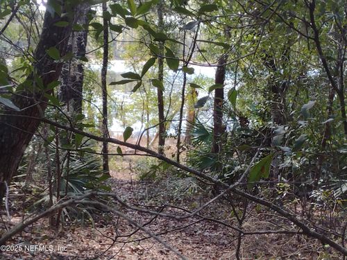 93 Tucker Lake Rd, MELROSE, FL, 32666-3533 | Card Image