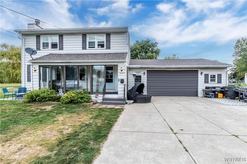 1627 Moll St, North Tonawanda, NY, 14120-2241 | Card Image