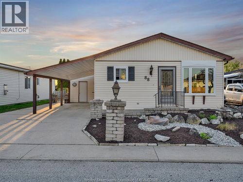 88 Parkside Dr, Mcgregor, ON, N0R1J0 | Card Image