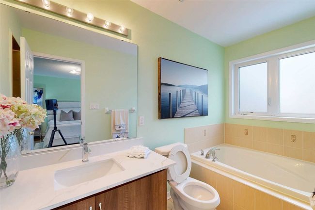5 Trinco Way, House attached with 3 bedrooms, 3 bathrooms and 2 parking in Markham ON | Image 32