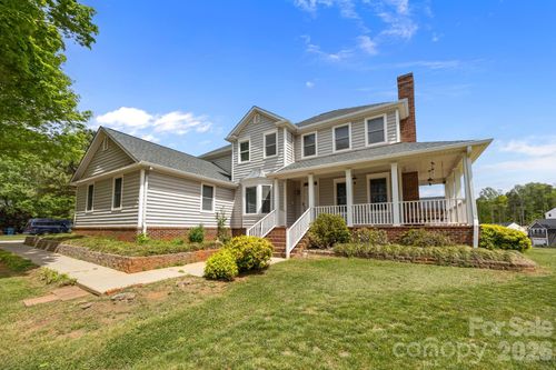 5109 Mccallum Meadows Dr, Charlotte, NC, 28216-5448 | Card Image