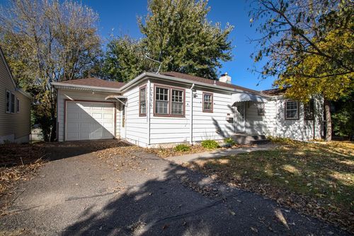 3990 Brunswick Ave S, Saint Louis Park, MN, 55416-2722 | Card Image