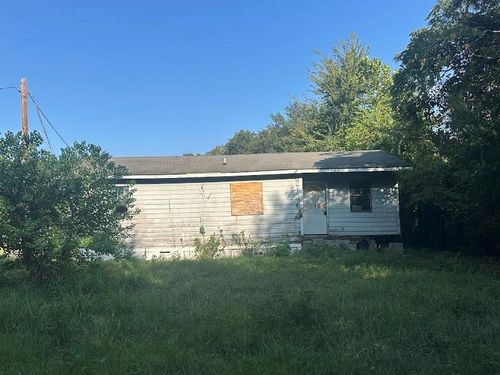 105 Lodge St, Ore City, TX, 75683 | Card Image