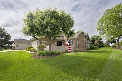 6 Woodberry Dr, Mount Vernon, OH, 43050-9033 | Card Image