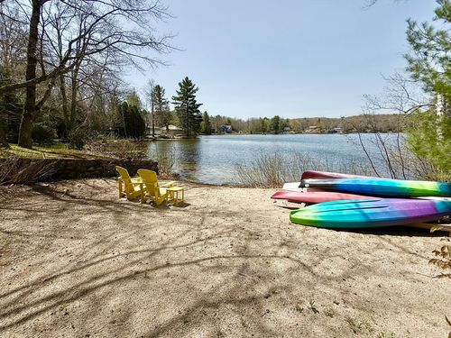 41 Pine Island Lk, Westhampton, MA, 01027-9546 | Card Image