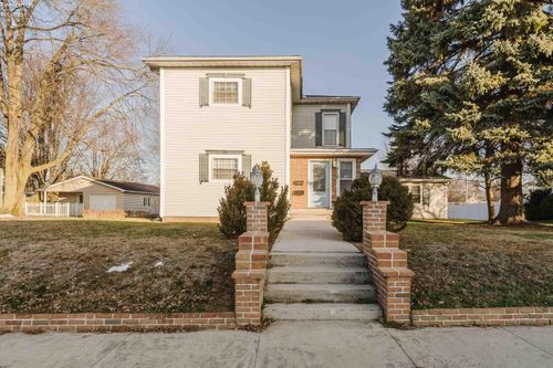 712 W Tiffin St, Fostoria, OH, 44830-1746 | Card Image