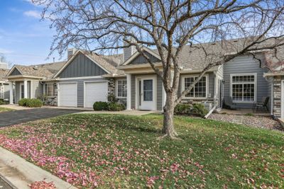 9728 Moonbeam Lane, Townhouse with 2 bedrooms, 1 bathrooms and null parking in Woodbury MN | Image 2