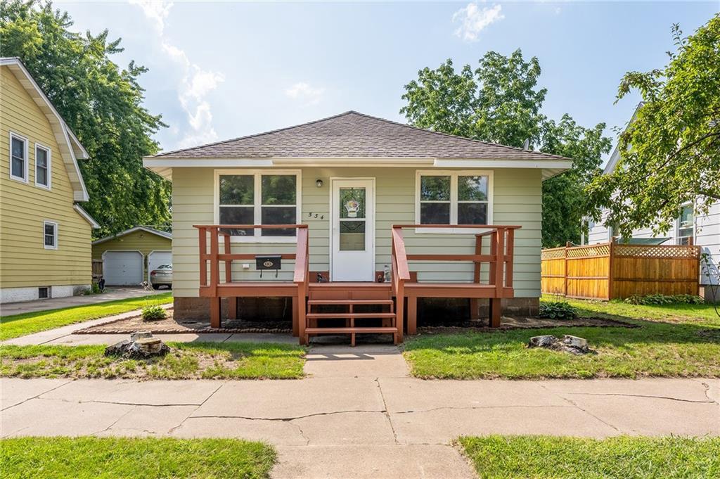 Maple St, Chippewa Falls, WI 54729