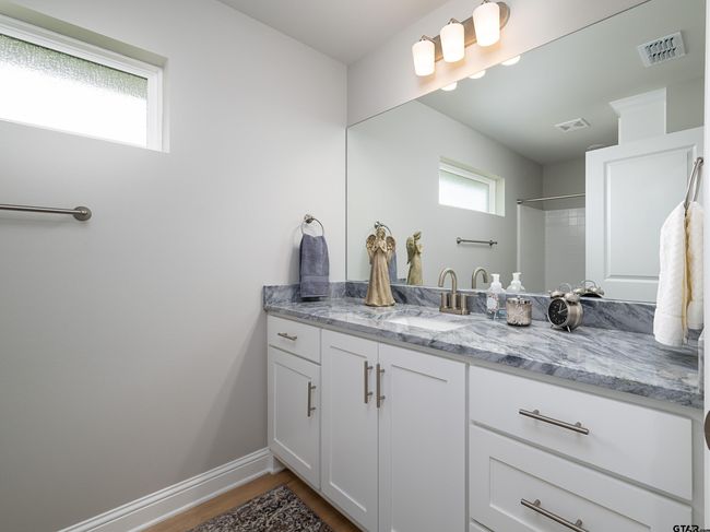 401 Meadows Ct, House other with 4 bedrooms, 3 bathrooms and null parking in Chandler TX | Image 22