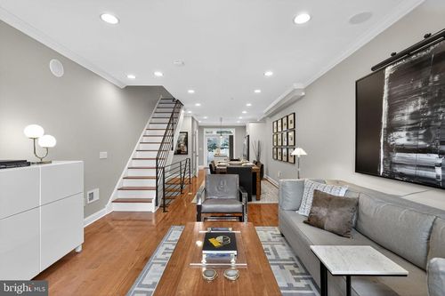 2021 Dickinson St, PHILADELPHIA, PA, 19146-4515 | Card Image