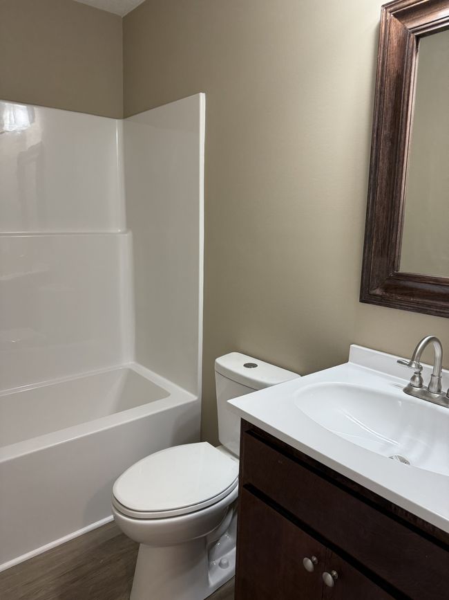 131 Hesselly Rd, House other with 3 bedrooms, 2 bathrooms and 2 parking in Decherd TN | Image 6