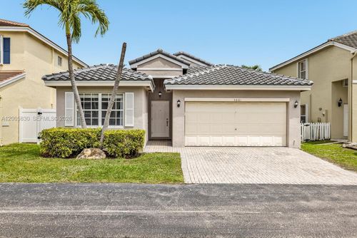 5861 S Sable Cir, Margate, FL, 33063-5698 | Card Image