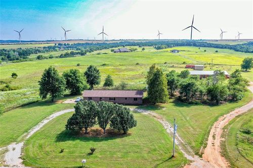 29705 Reuter Rd W, Hinton, OK, 73047-2261 | Card Image