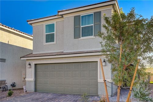 4977 Birchland Manor Ave, Las Vegas, NV, 89139-7596 | Card Image