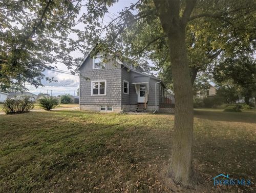134 E South St, Wayne, OH, 43466-7039 | Card Image