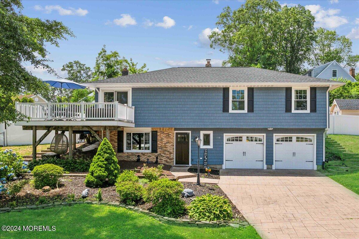 Clinton Pl, Neptune, NJ 07753