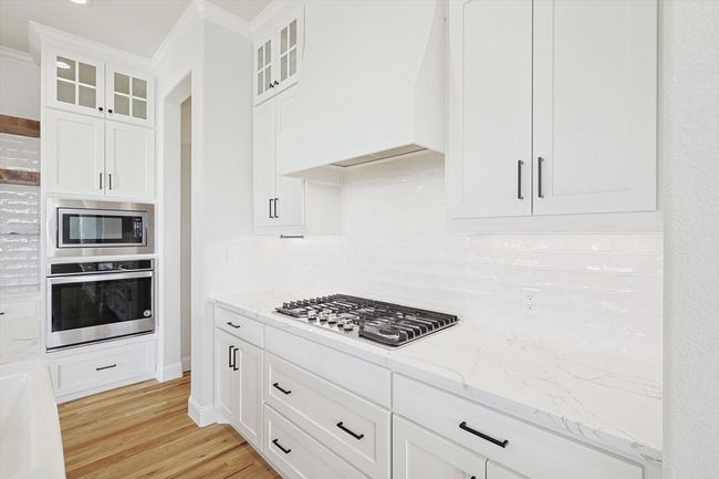 417 Cole Ln, House other with 3 bedrooms, 2 bathrooms and null parking in Midlothian TX | Image 12