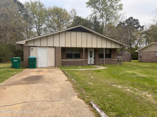 120 Imilda Dr, Gulfport, MS, 39503-3311 | Card Image