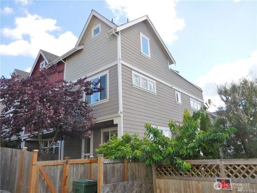 a-3615 Albion Pl N, Seattle, WA, 98103-7980 | Card Image