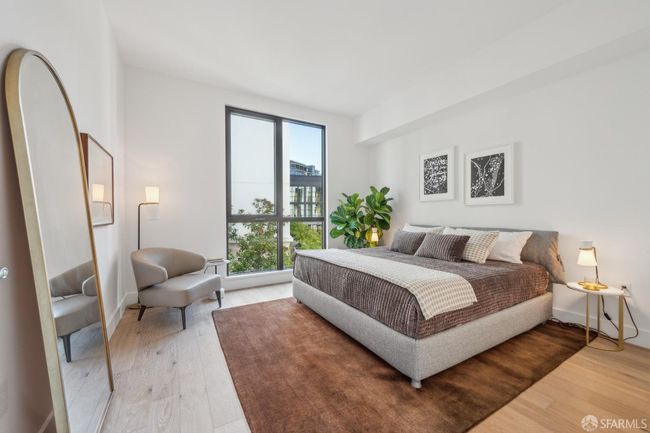 211 - 1 Bristol Ct, Condo with 1 bedrooms, 1 bathrooms and 1 parking in San Francisco CA | Image 4