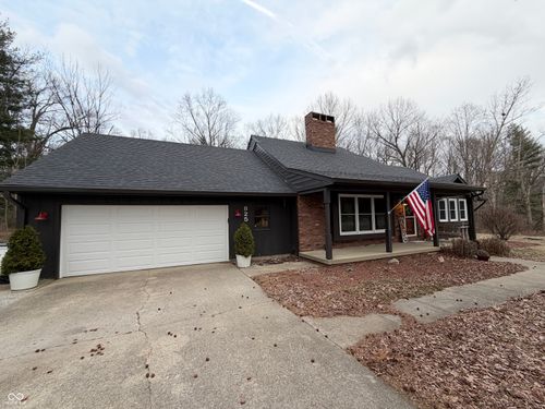 825 W Krislynn Woods Ave, West Terre Haute, IN, 47885-8507 | Card Image