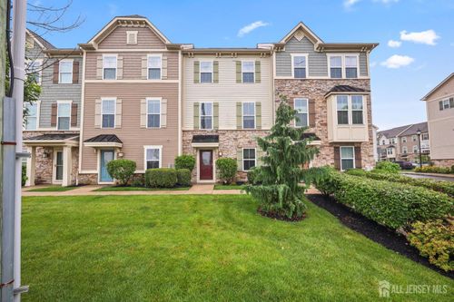 102 Bayside Ct, South Amboy, NJ, 08879-1896 | Card Image